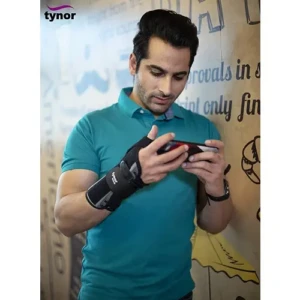 Tynor Wrist Splint with Thumb Black M 1pc
